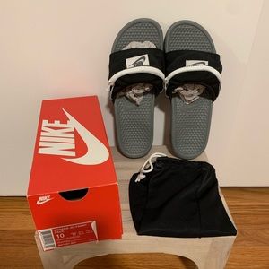 Nike Benassi JDI Fanny Pack Slides